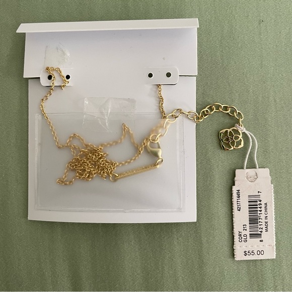 Kendra Scott Slate Cat's Eye Silver Cory Necklace & Carrine Earrings - Picture 6 of 15